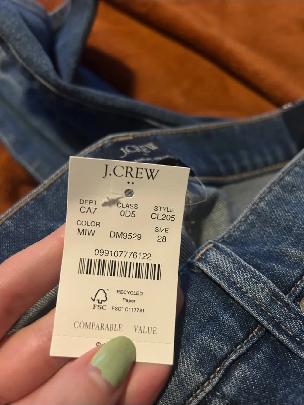 NWT J. Crew Essential Straight Jean in All-Day Stretch